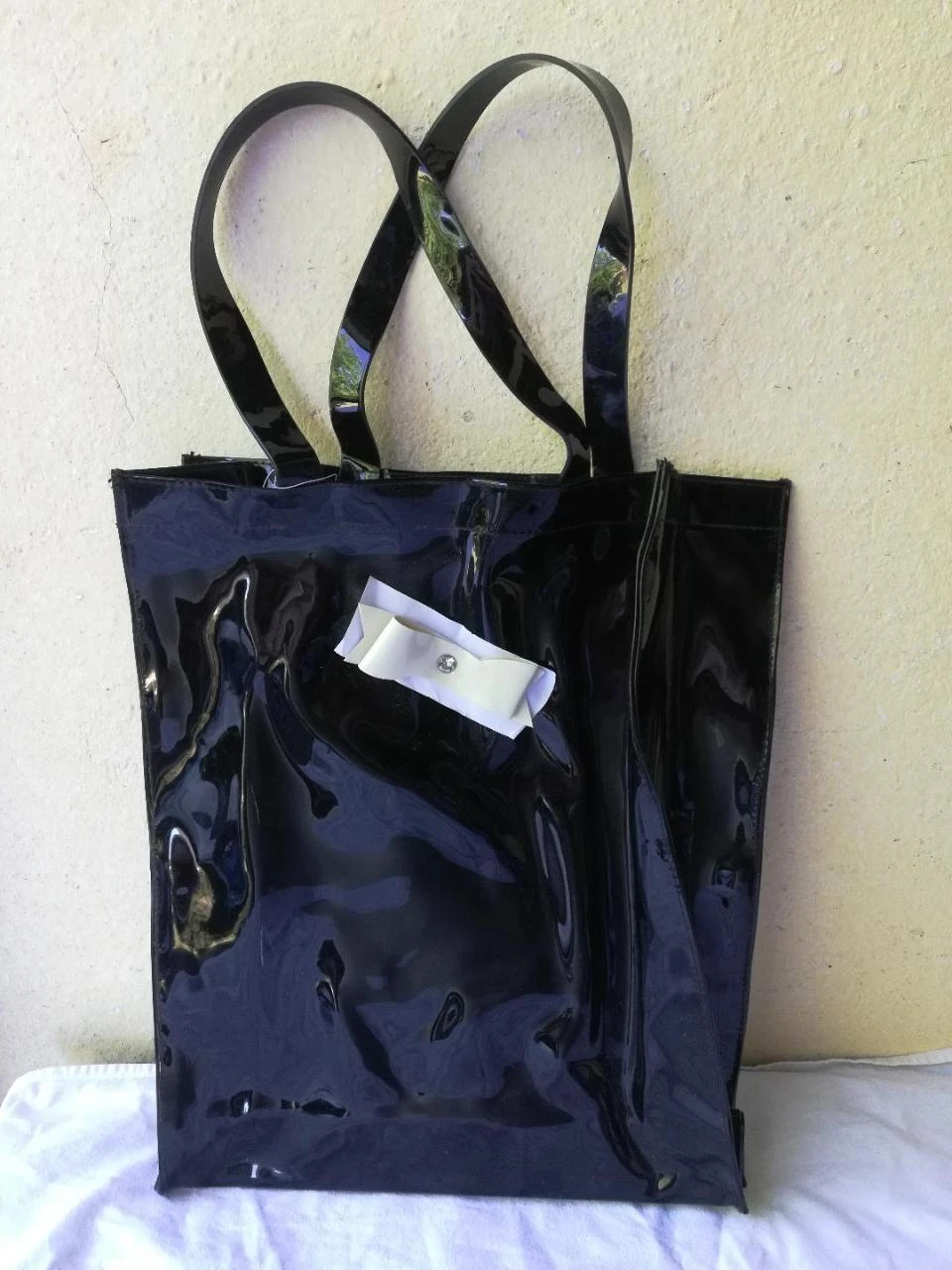 Lote rígido de Bolso tipo tote (o bolsa de playa...) abierta + su Neceser en PVC – photo 7